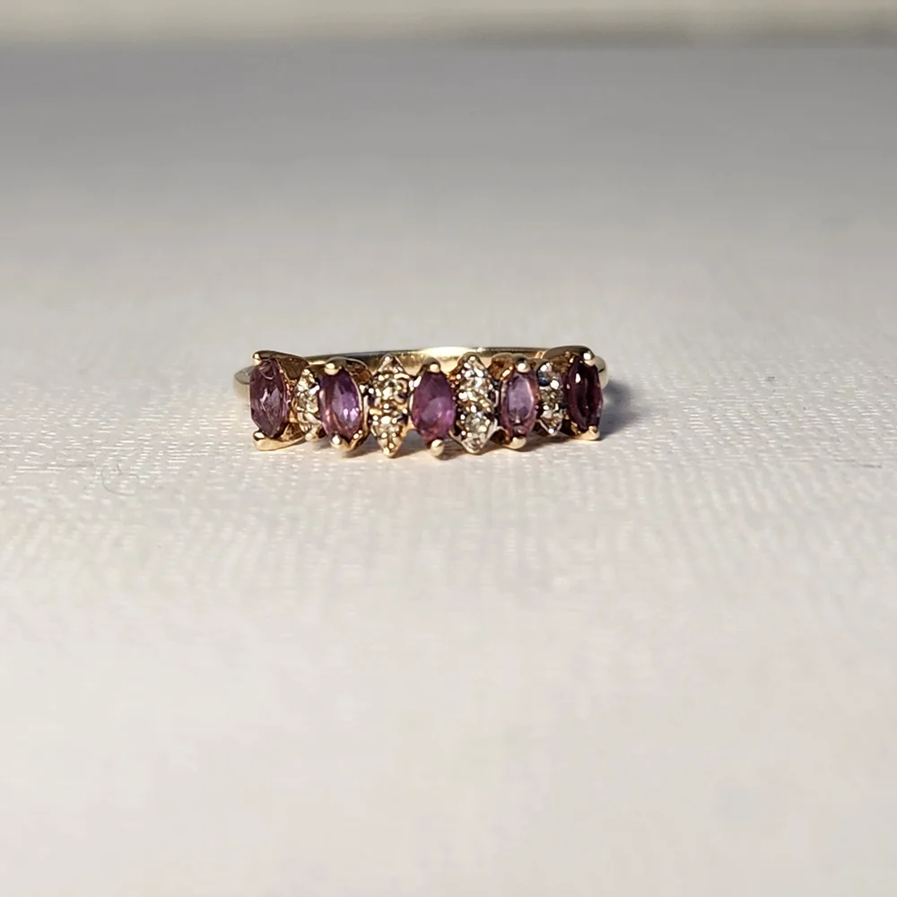Classic 90s VTG 10K Solid Yellow Gold NATURAL  Amethyst & Diamond Ring Sz 7 - Picture 13 of 16